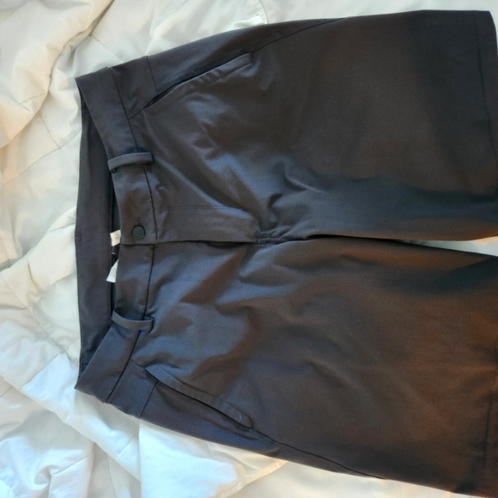 Mens LULULEMON Athletic Shorts.
